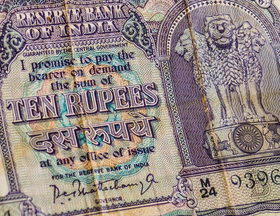 indian-rupee-banknote